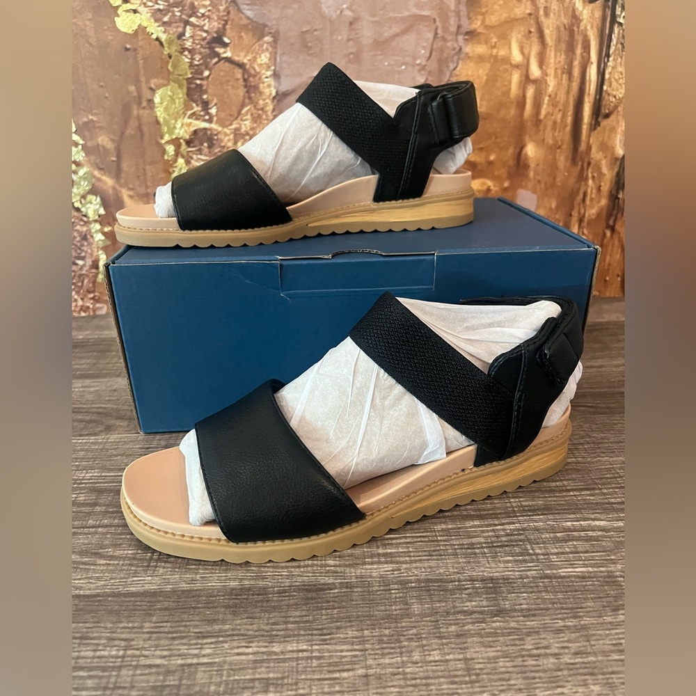Drscholls Women's Island Life Sandal ‼️size  7‼️
